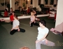 Hatha-joga nodarbības zālē.